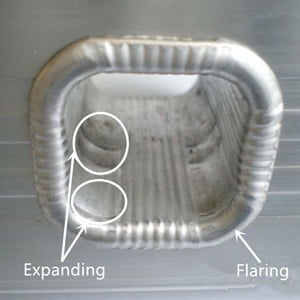 Sampel suar mengembang tangga