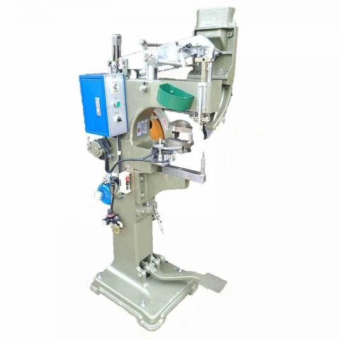 automatic riveting machine